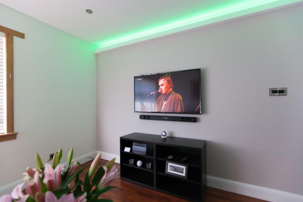 Leys Park Executive Apartments Dunfermline Ngoại thất bức ảnh